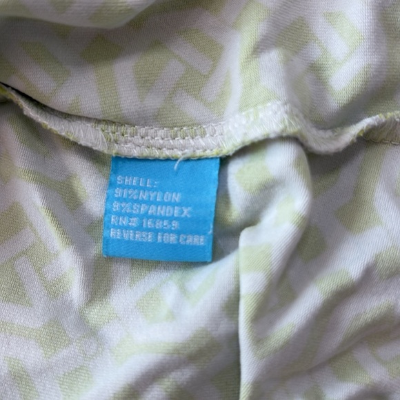 J. McLaughlin Monroe Catalina Cloth Button Up Top Green Geometric Small. B11 - Picture 5 of 7